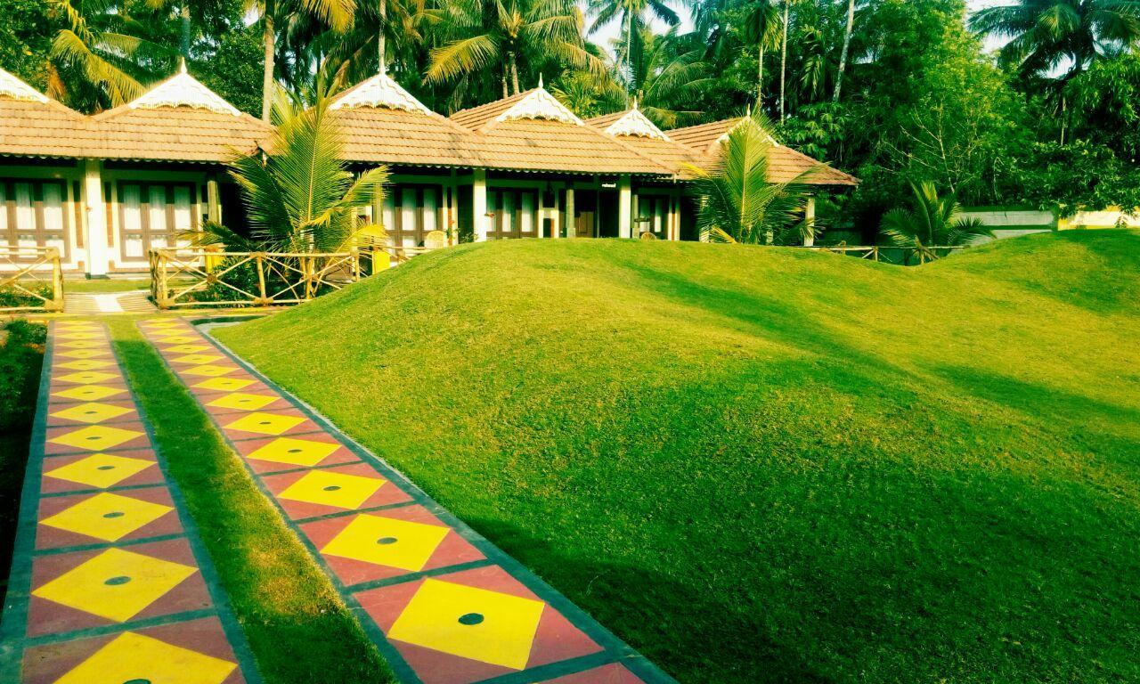 Deepanjali Wellness & Retreat Hotel Thanniyam Kültér fotó